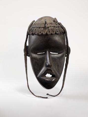 Masque féminin © musée du quai Branly - Jacques Chirac, photo Claude Germain